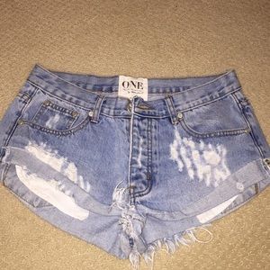 One Teaspoon Shorts - Light Denim One Teaspoon Bandit Shorts One Teaspoon Shorts - Light Denim One Teaspoon Bandit Shorts
